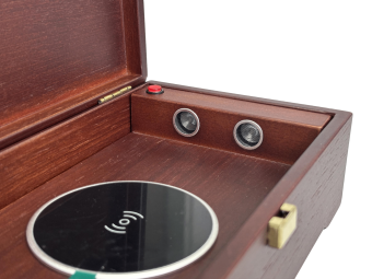 фото Акустический сейф «УЛЬТРА-1» Wireless charging от магазина Batman Store
